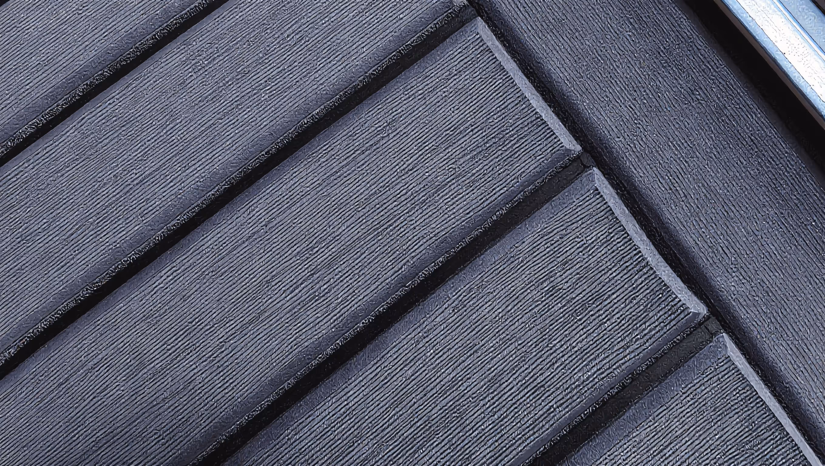 Marine X EVA flooring in Charcoal — photo 1