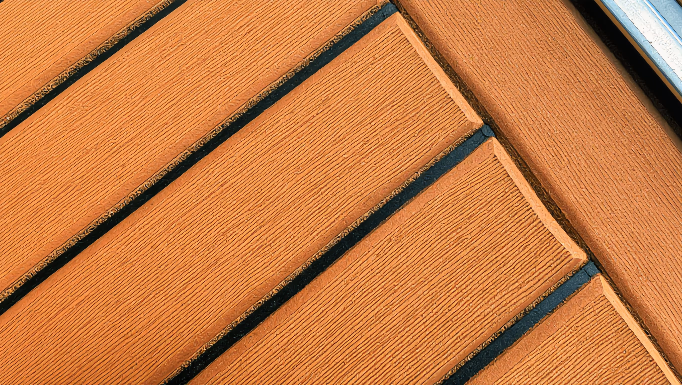 Marine X EVA flooring in Teak — photo 1