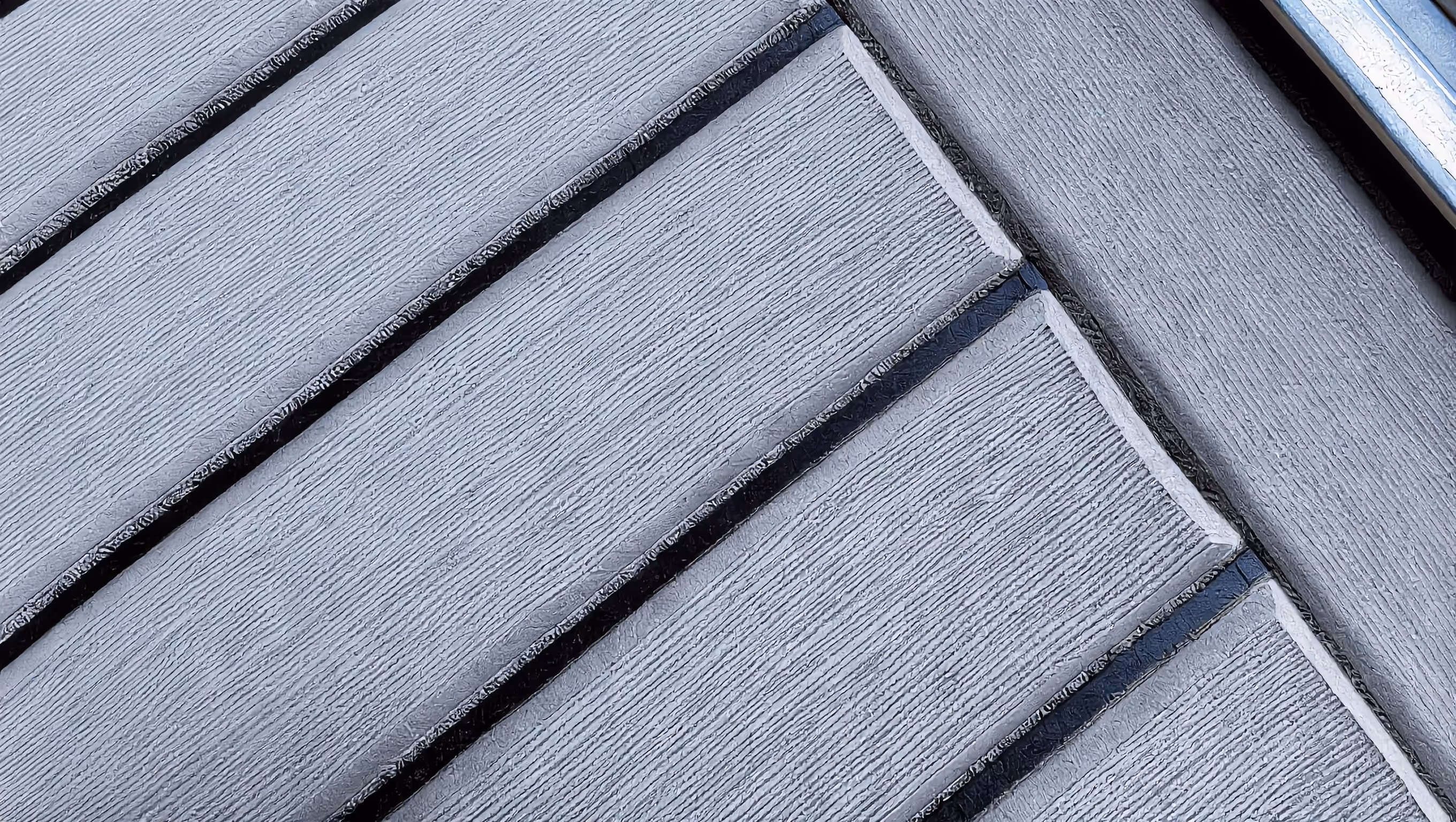 Marine X EVA flooring in Fog
