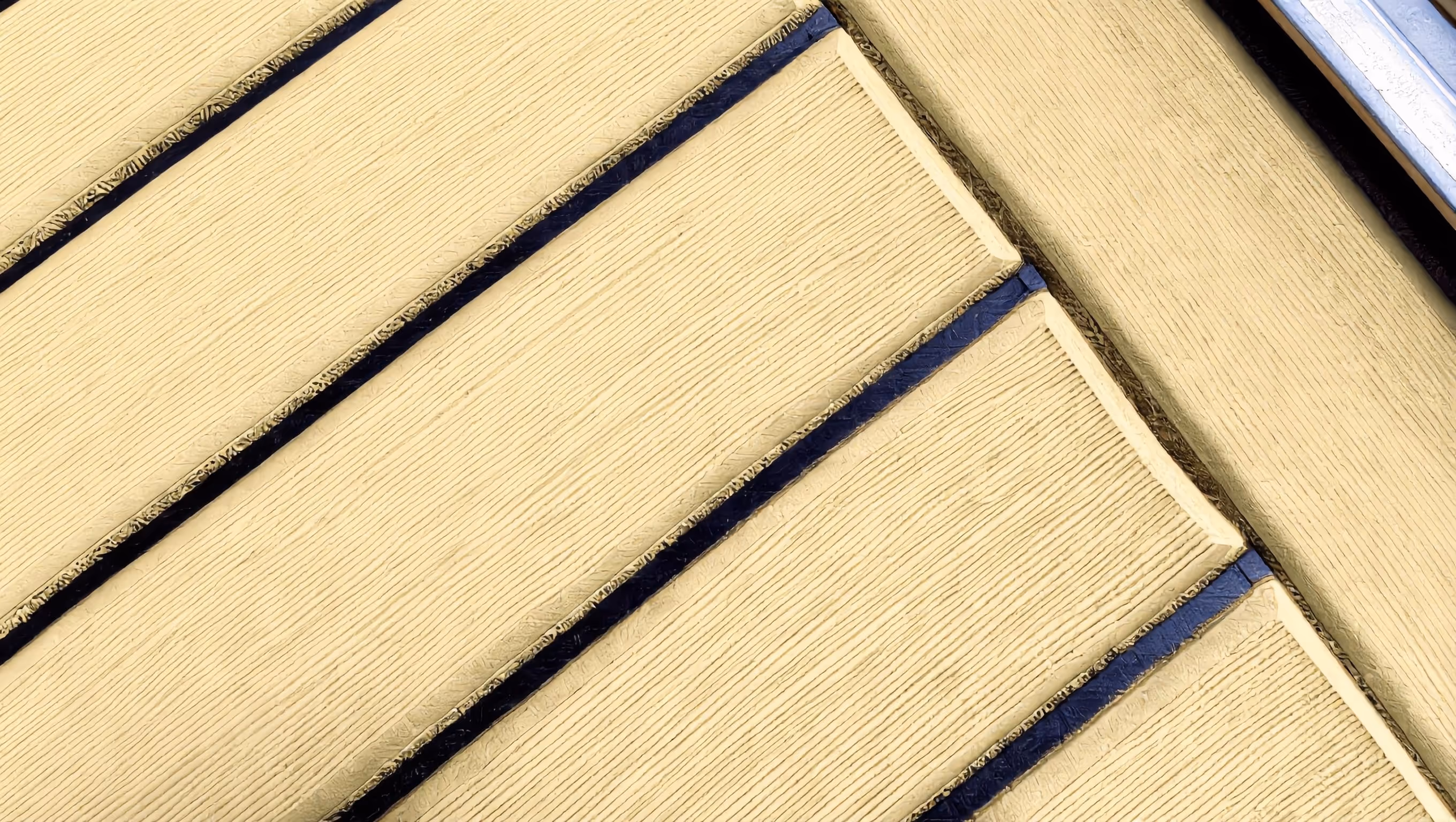 Marine X EVA flooring in Sand