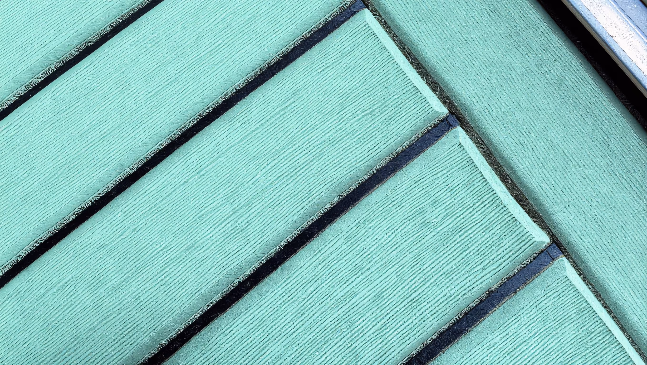 Marine X EVA flooring in Seafoam